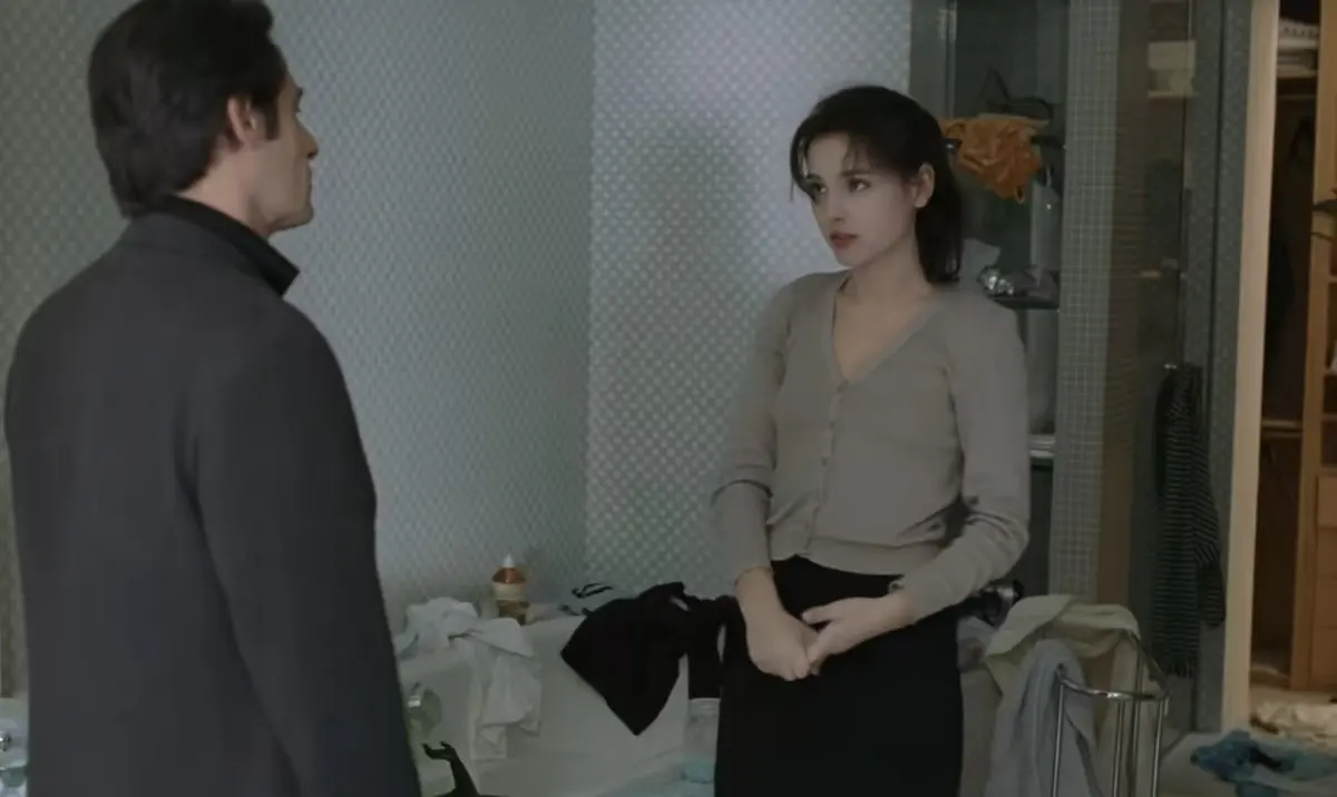 《所有的人都无知》维吉妮·拉朵嫣主演-无删减珍藏版全集免费观看-法国电影所有的人都无知HD中字在线观看
