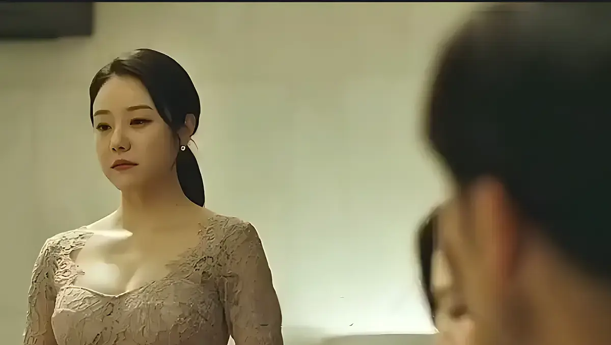 韩国电影《漂亮的保姆》1080P高清未删减版-漂亮的保姆全集中字免费观看-家庭伦理大尺度剧情深夜福利