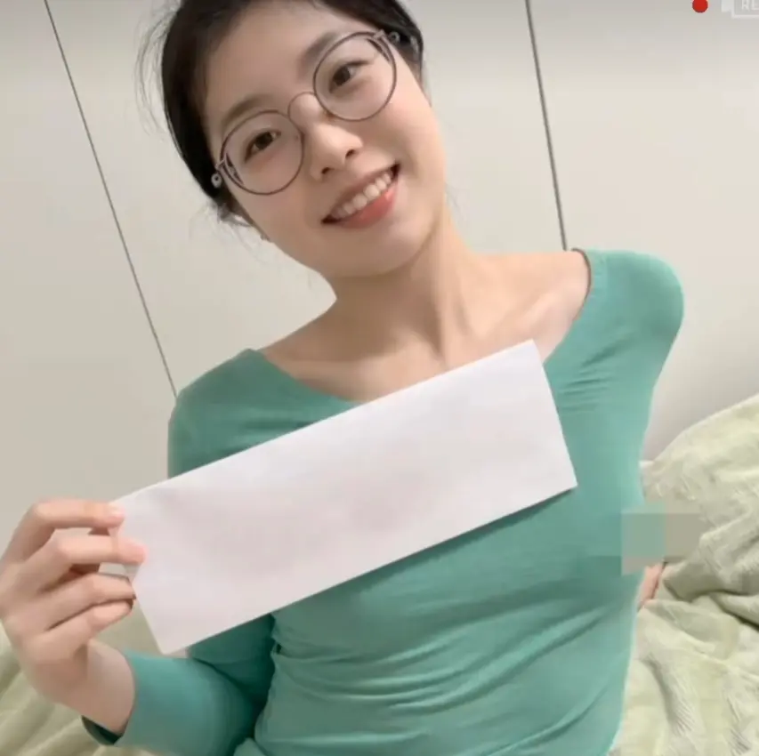 《秦嘉妮/秦嘉倪》1080P无损成片无删节-青筋女王免费在线观看-秦嘉倪全系列作品持续更新-邯郸眼镜妹生活合集秦嘉妮零广告全收录