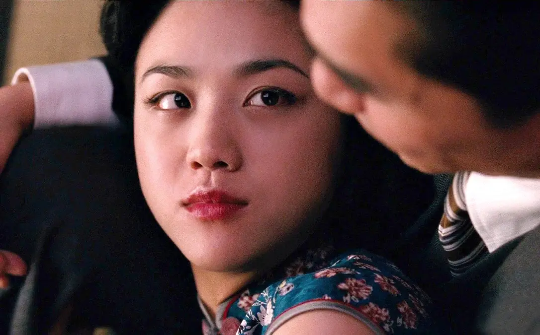 《色戒》未删减完整版在线观看-李安执导梁朝伟汤唯主演-《色戒》高清1080P国语中字-免费无广告播放-卧底爱情悲剧